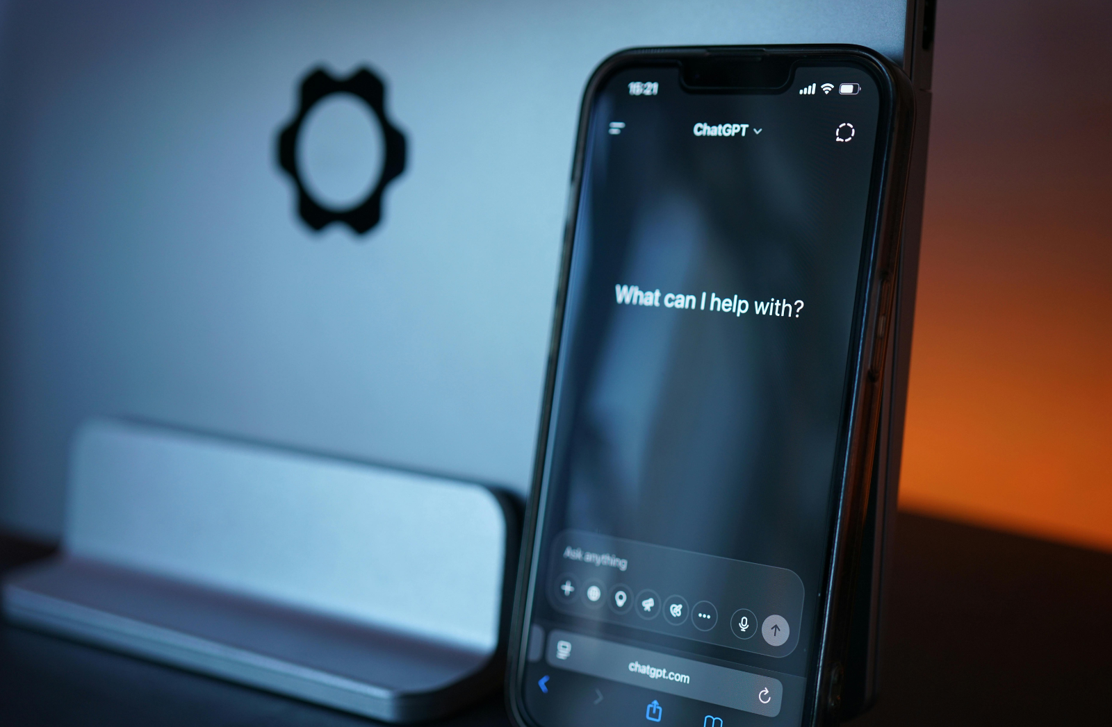 czy wyszukiwarki widza tresc ai?